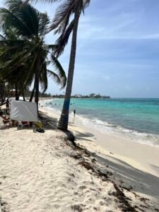 Lee más sobre el artículo ¿Cuánto cuesta ir a San Andrés, Colombia? (2025)