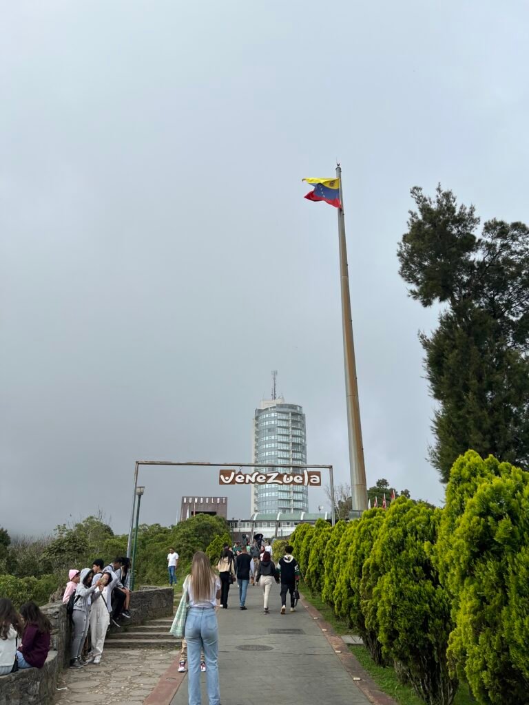 Teleférico Caracas Warairarepano, Venezuela