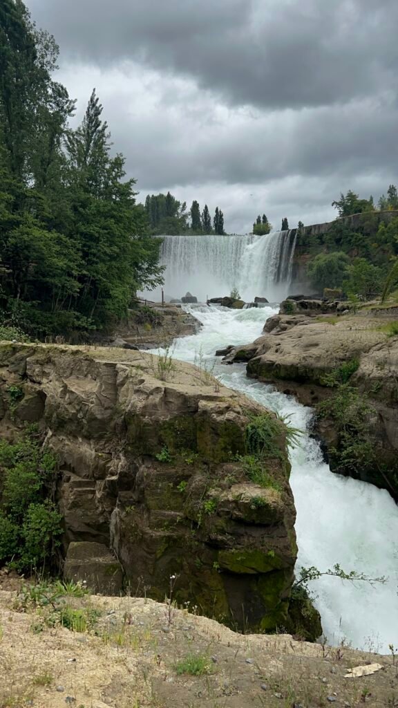 Senderos de el Salto de Laja, Biobio, Chile