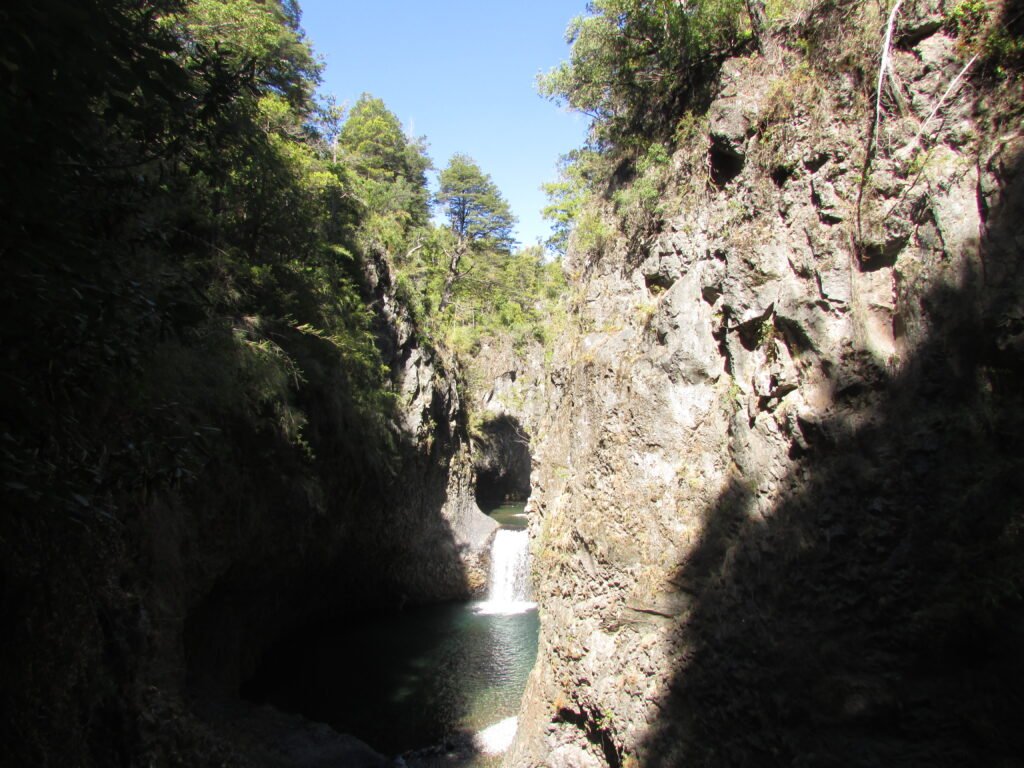 Parque de las 7 tazas, Chile 