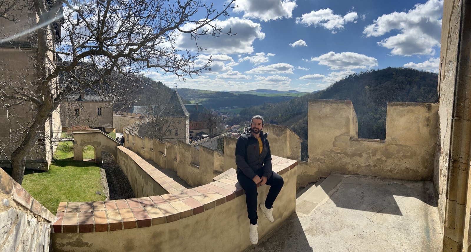 En este momento estás viendo Cómo ir al Castillo de Karlstejn: tren desde Praga